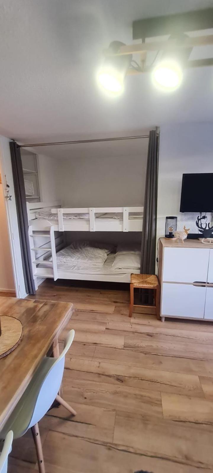 שמרוסה Le Flocon-Studio Cabine-Balcon 4-6 Pers A 100M Des Pistes מראה חיצוני תמונה